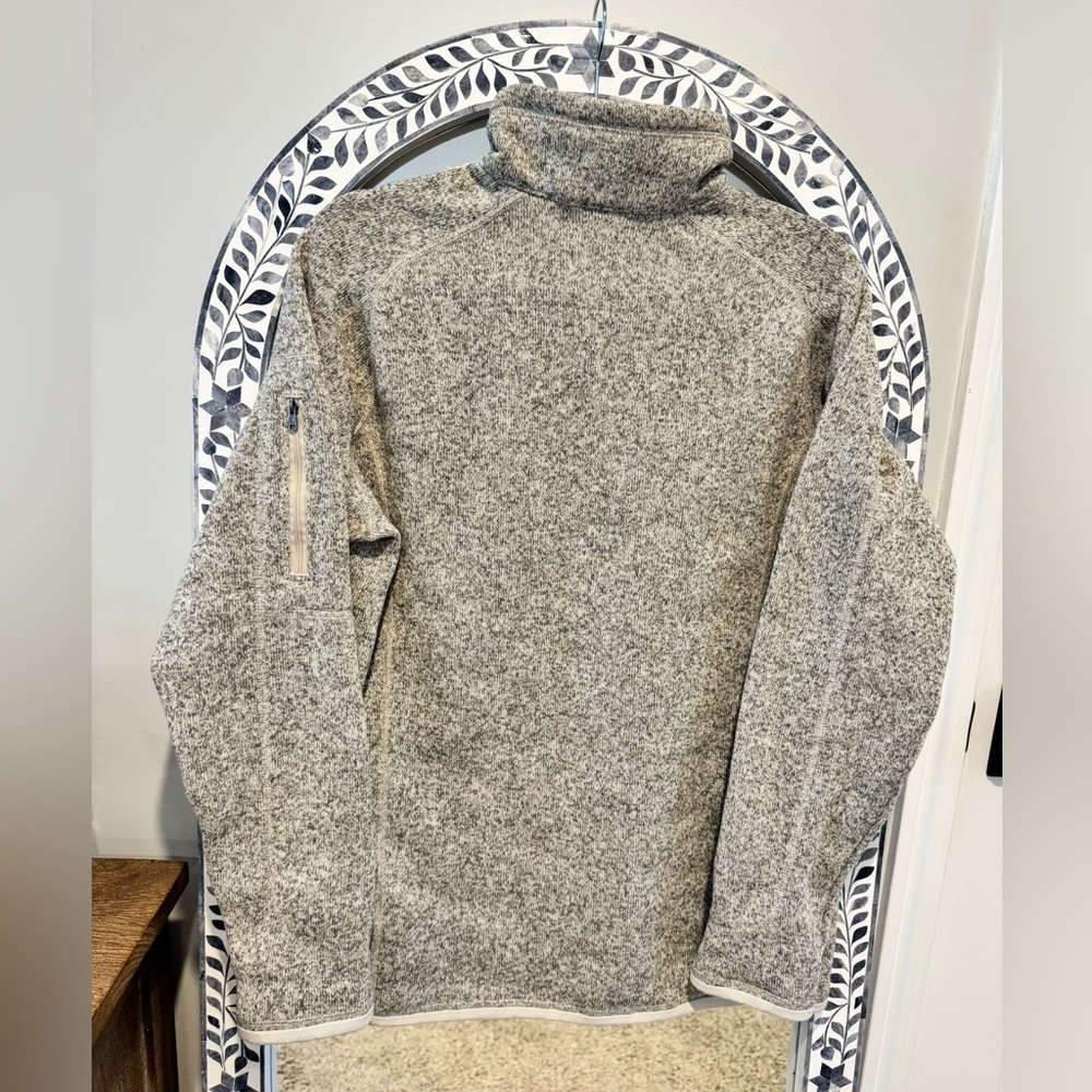 Patagonia Tan Zip-Up Fleece Jacket - Picture 4 of 4